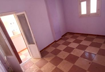 listing-image