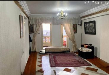 listing-image