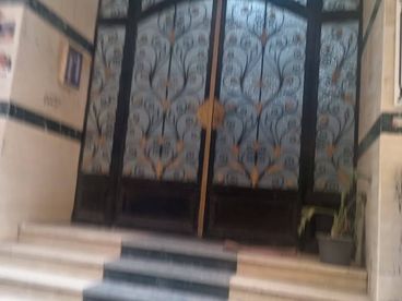 listing-image
