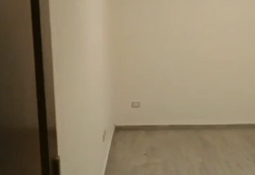 Apartment For sale in El Khamayel