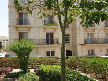 listing-image