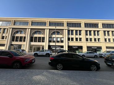 listing-image