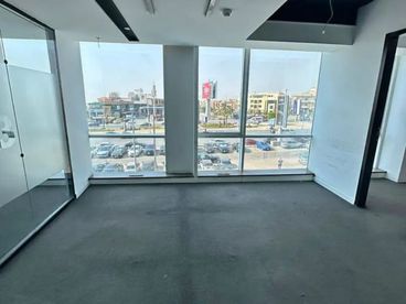 listing-image