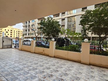 listing-image