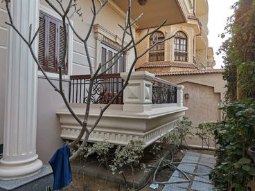 listing-image