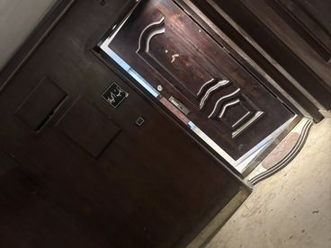 listing-image