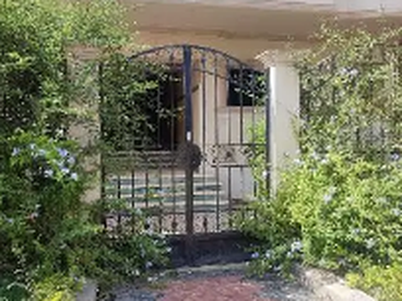 listing-image