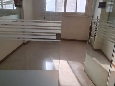 listing-image