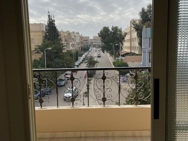 listing-image