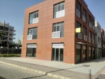 listing-image