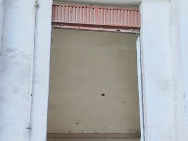 listing-image