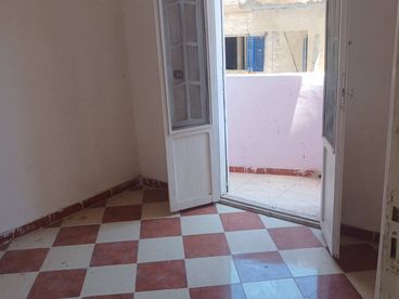 listing-image