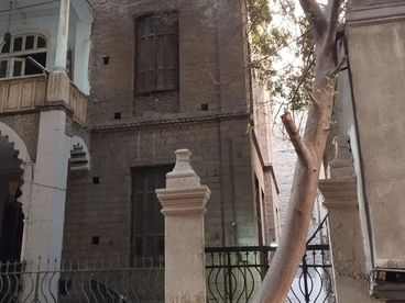 listing-image