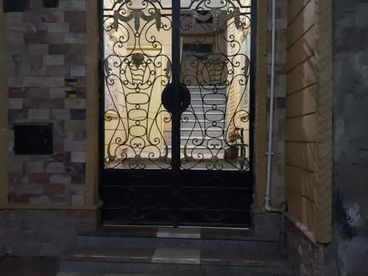 listing-image