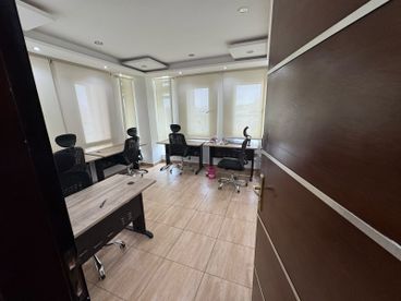 listing-image