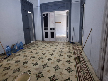 listing-image