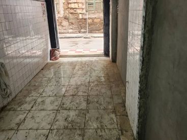 listing-image