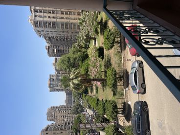 listing-image