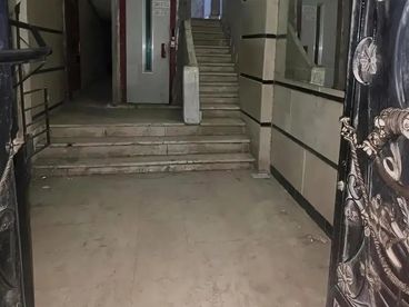 listing-image