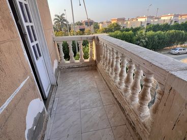 listing-image