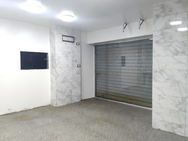 listing-image
