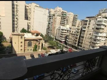 listing-image