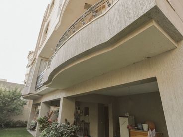 listing-image