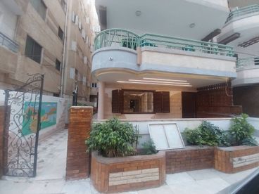 listing-image