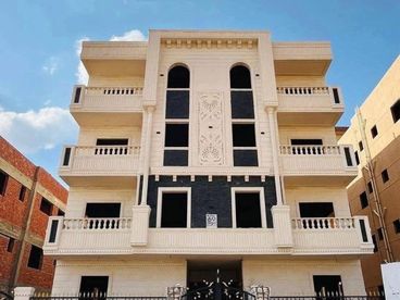 للبيع شقه تاني نمره من الحزام الاخضر