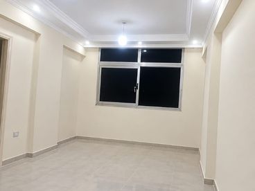 شقه للبيع شارع مستشفى النزهه من عبد العليم  - الحضرة الجديدة