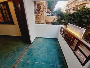 listing-image