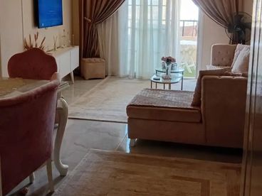 شقه للبيع الطوابق