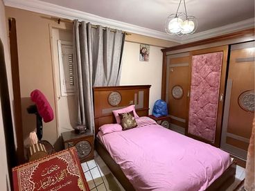 شقة لقطة للبيع بسعر مش هتلاقيه تاني بجوار شارع محمد نجيب على المترو  المواصفات :   ٨٠ متر
