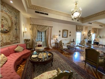 listing-image
