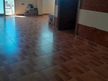 شقه للبيع بسعر لقطه 110م