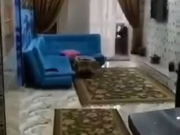 للبيع شقة ١٢٠ متر بالدور السابع ببرج ١٢ دور بلكونة و شباك على الشارع ثلاث غرف و مطبخ و حمام و ريسبشن