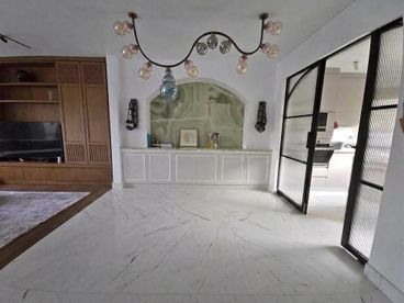 شقة بحديقة Extra super lux For sale in Stoda Residence - IL Cazar