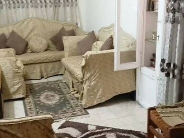 شقة للبيع شارع الزعيم غاندى من اسيوط خطوات لجسر السويس ومترو نادى الشمس