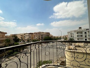 سكني For sale in Abd El Kader Mokhtar St.