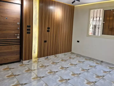 شقه للبيع في فيصل بقرب من مستشفى العشرين والمطاعم اليمنيه بلقرب من شارع فيصل الرئيسي