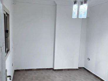 شقه للبيع جانبي نبيل طه
