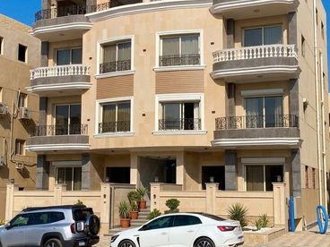 For sale in El Banafsag Villas