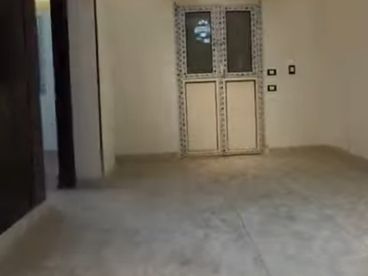 شقه للبيع في النزهه 2 ش 27 الرئيسي 120 متر دور اول