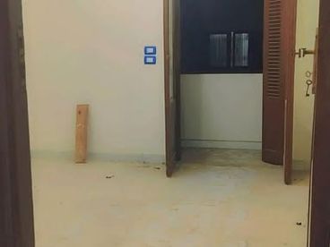 شقه للبيع رابع بلكونه فى شارع فيصل
