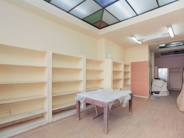 listing-image
