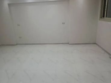 شقه للبيع بسعر لقطه 125م