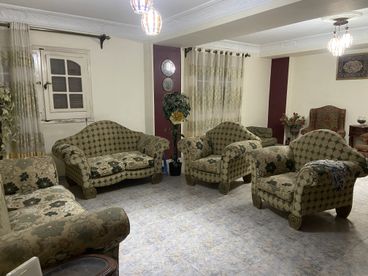  175 M² Super lux in Salman El Faresi St.