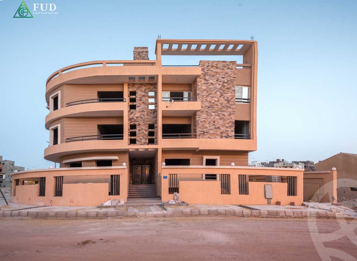 https://aqarmap.com.eg/ar/listing/2657215-for-sale-cairo-el-sheikh-zayed-city-el-hay-elsabeaa-lhy-lsb