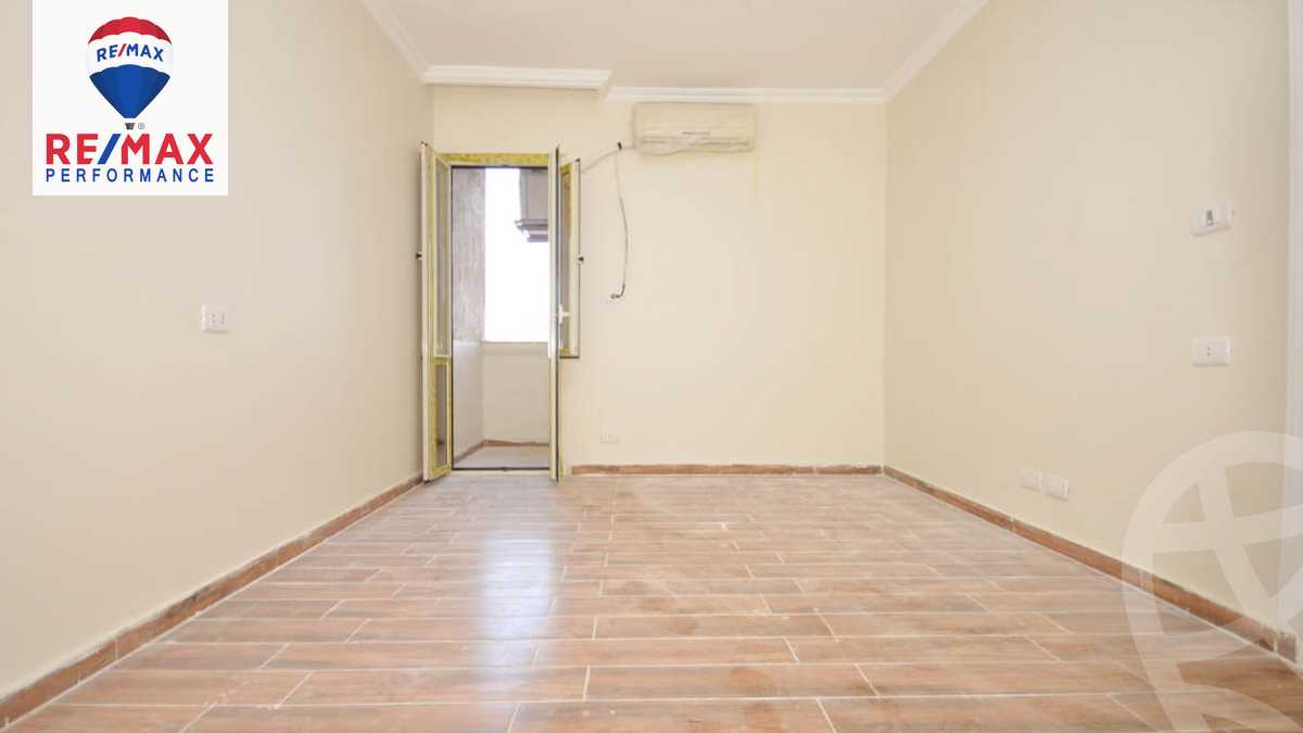 https://aqarmap.com.eg/en/listing/4371112-for-sale-alexandria-sporting-luxor-st