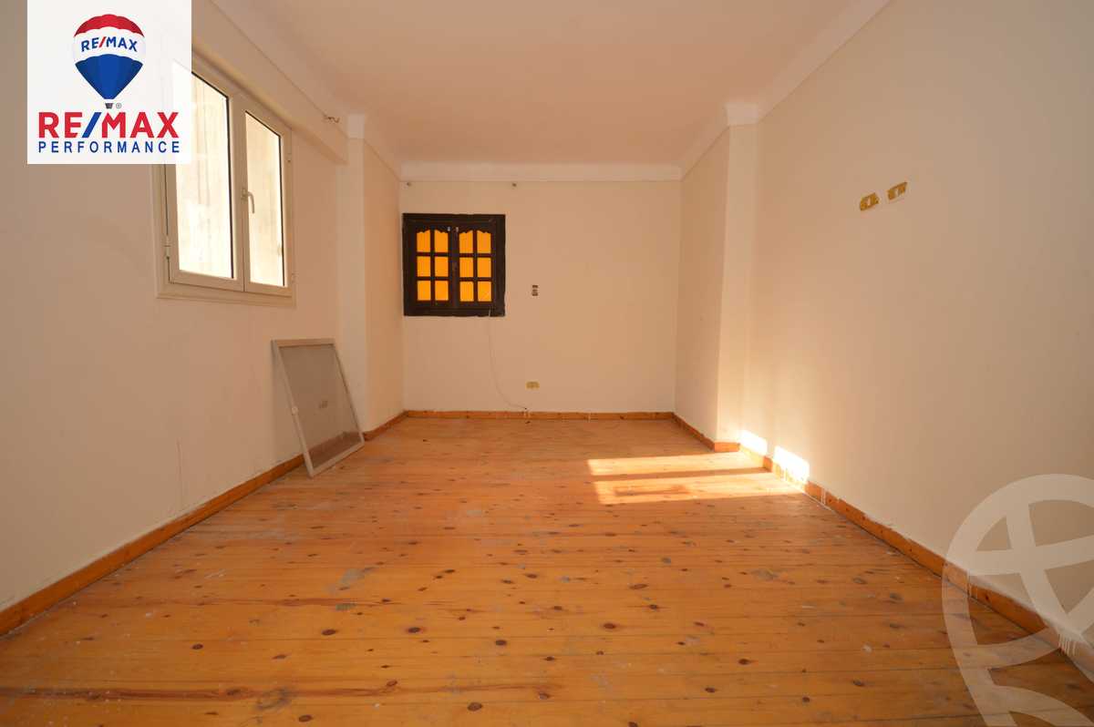 https://aqarmap.com.eg/en/listing/4371365-for-sale-alexandria-lauran-shaarawy-st